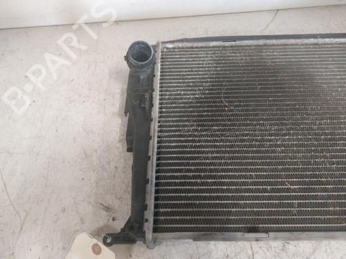 Used Water radiator Water radiator BMW 1 (E81) [2006-2012] 19889605 19889605