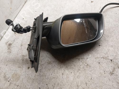 Used Left mirror VW POLO (9N_, 9A_) 1.2 12V (64 hp) 19901158