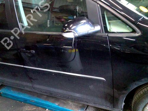 Used Right front door VW TOURAN (1T1, 1T2) 2.0 TDI (140 hp) 19890749