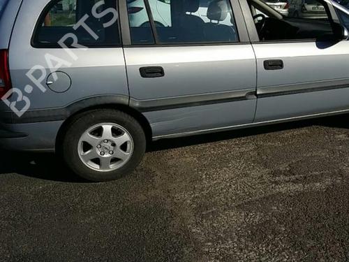 Venstre baglygte OPEL ZAFIRA A MPV (T98) 1.6 16V (F75) | BP19895725C34 