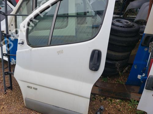 Used Left front door RENAULT TRAFIC II Bus (JL) [2001-2025]  19901981