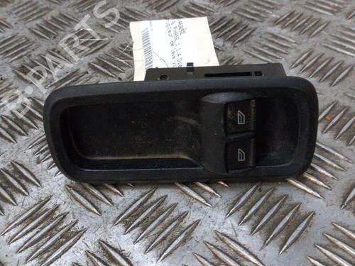 Used Left front window switch FORD FIESTA VI (CB1, CCN) [2008-2017]  19899044
