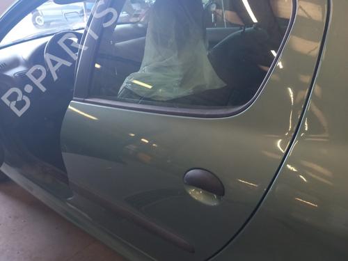 Used Left rear door PEUGEOT 206 Hatchback (2A/C) 1.4 i (75 hp) 27651522