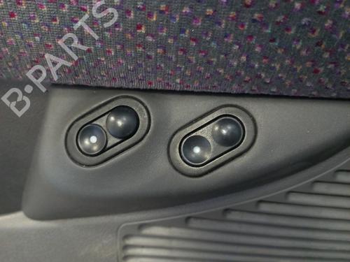 Used Left front window switch OPEL CORSA B (S93) 1.7 D (F08, F68, M68) (60 hp) 27637376