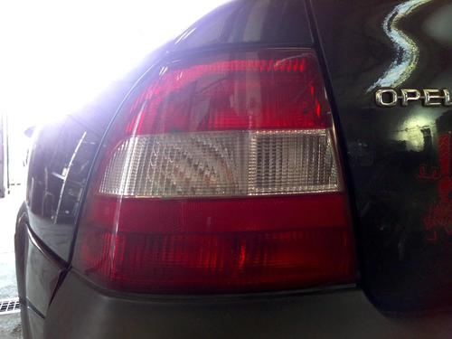 Used Left taillight OPEL VECTRA B (J96) [1995-2004]  19893675