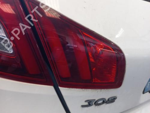 Used Left tailgate light PEUGEOT 308 II (LB_, LP_, LW_, LH_, L3_) 1.6 BlueHDi 120 (120 hp) 27977302
