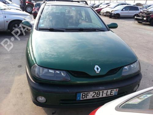 Right headlight RENAULT LAGUNA I (B56_, 556_)  | BP19884987C29 