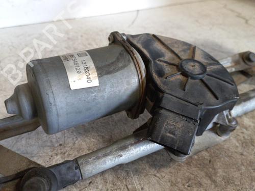Used Front wiper motor Front wiper motor OPEL CORSA D (S07) 1.3 CDTI (L08, L68) (75 hp) 21983376 21983376