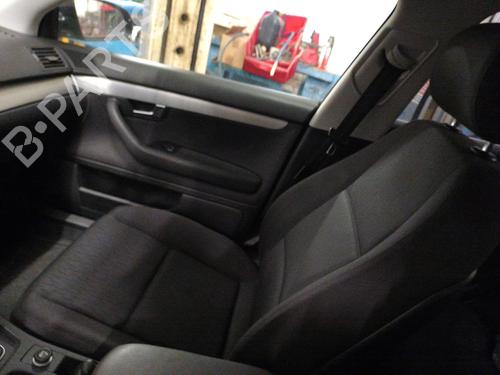 Sæde højre fortil AUDI A4 B7 (8EC) 2.7 TDI (180 hp) 28173822
