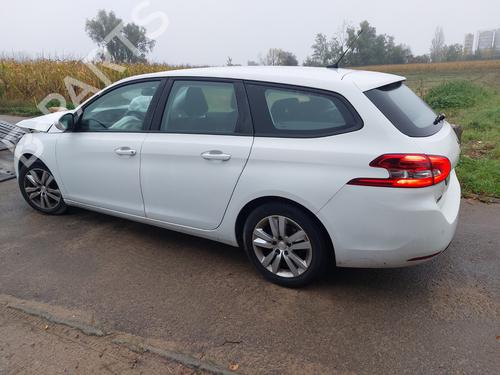 Right tailgate light PEUGEOT 308 SW II (LC_, LJ_, LR_, LX_, L4_) 1.5 BlueHDi 130 | BP21082051C80 
