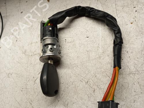 Clé de contact DACIA DUSTER (HS_) 1.5 dCi 4x4 (HSMC, HSMD) (110 hp) 21997586