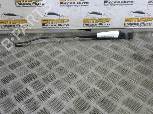Used Rear windshield wiper arm CITROËN XSARA (N1) [1997-2005]  19890708
