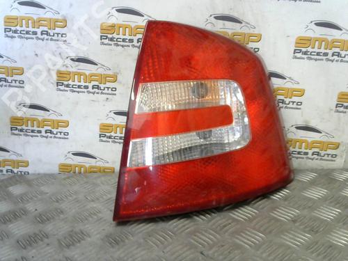 Used Right taillight SKODA OCTAVIA II (1Z3) 1.9 TDI (105 hp) 19890703