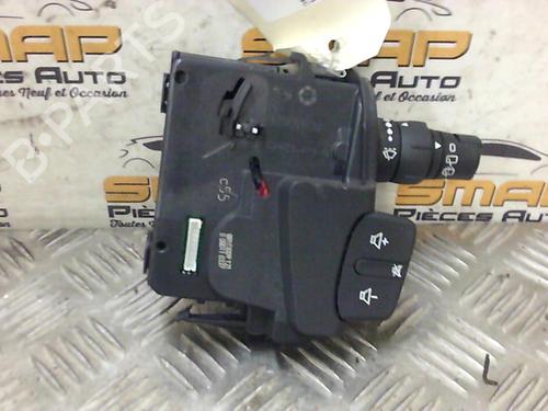 Used Steering column stalk RENAULT CLIO III (BR0/1, CR0/1) 1.5 dCi (88 hp) 19895664