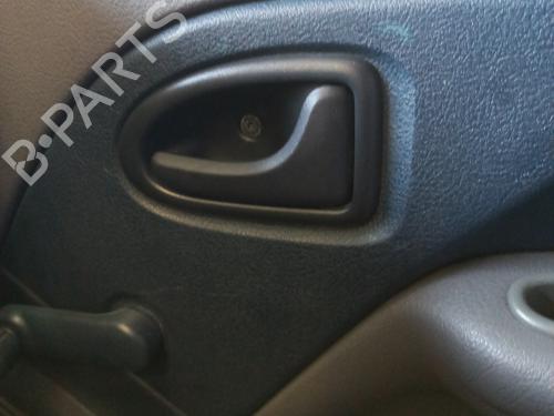 Used Front right interior door handle RENAULT CLIO II (BB_, CB_) 1.2 (BB0A, BB0F, BB10, BB1K, BB28, BB2D, BB2H, CB0A,... (58 hp) 26577630
