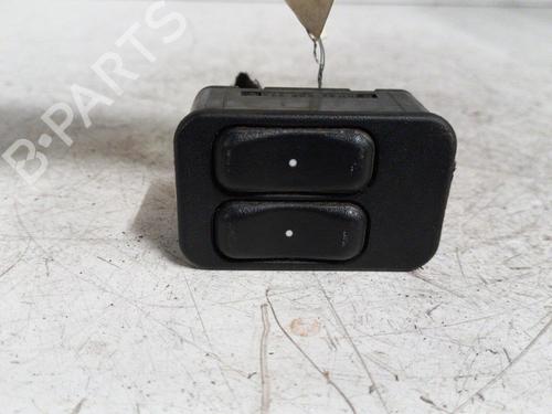 Used Left front window switch OPEL CORSA C (X01) 1.2 (F08, F68) (75 hp) 21982642