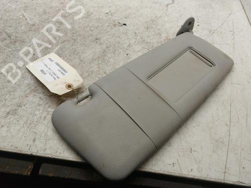 Used Right sun visor BMW 3 (E46) [1997-2005]  19888178