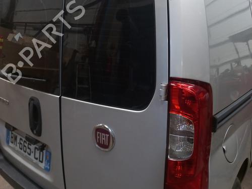 Used Right tailgate FIAT QUBO (225_) 1.3 D Multijet (225CXB1A, 225AXB1A, 225CXB11, 225AXB11,... (75 hp) 27377865