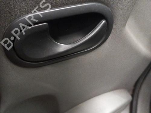 Used Front left interior door handle RENAULT SCÉNIC II (JM0/1_) 1.5 dCi (JM0F) (82 hp) 23967660