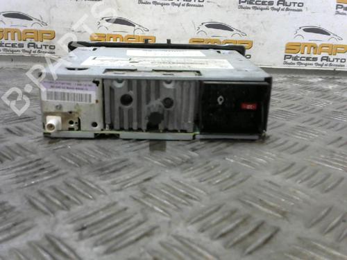 radio-renault-megane-iii-hatchback-bz01_-b3_-2008-21979435 main image