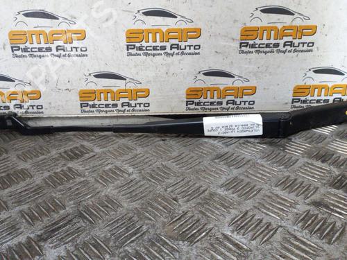 Used Front windshield wiper arm VW SCIROCCO III (137, 138) 1.4 TSI (122 hp) 19889530