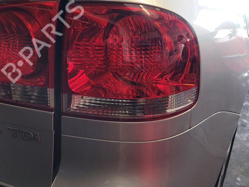 Used Right taillight VW TOUAREG (7LA, 7L6, 7L7) 3.0 V6 TDI (225 hp) 22234575