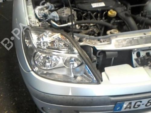 Højre forlygte RENAULT SCÉNIC I MPV (JA0/1_, FA0_) 1.9 dCi (JA05, JA1F) (102 hp) 19891469