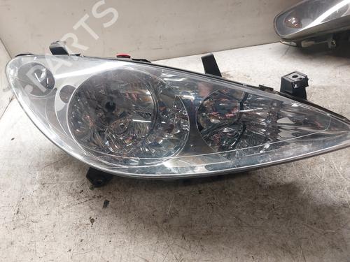 Used Right headlight PEUGEOT 307 (3A/C) 1.6 16V (109 hp) 24313819