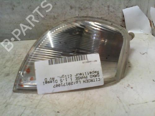 Used Right front indicator CITROËN SAXO (S0, S1) [1996-2004]  19896218