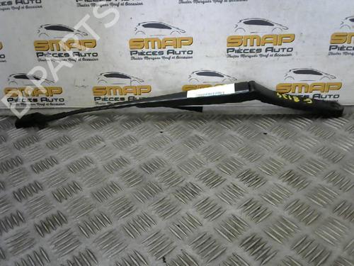 Used Front windshield wiper arm VW GOLF VI (5K1) [2008-2014]  19898589