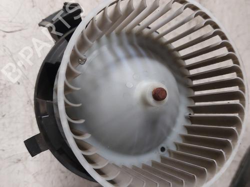 Ventilator motor RENAULT TWINGO III (BCM_, BCA_) [2014-2025]  21988131