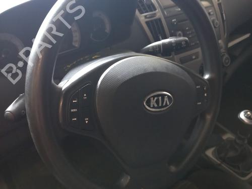 Kierownica KIA CEE'D Hatchback (ED) 1.6 CRDi 90 561101H180EQ