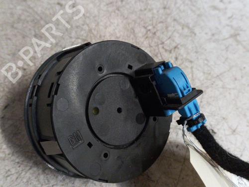 Used Headlight switch OPEL CORSA D (S07) 1.3 CDTI (L08, L68) (75 hp) 21982652
