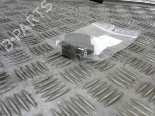 Used Warning switch BMW X3 (E83) 3.0 d (204 hp) 19899091