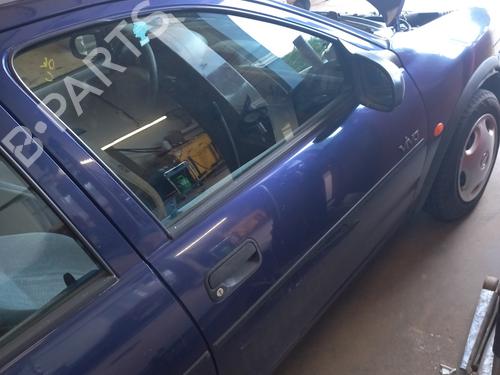 Used Right front door OPEL CORSA B (S93) 1.7 D (F08, F68, M68) (60 hp) 27637360