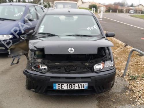 Left headlight FIAT PUNTO (188_) 1.9 JTD | BP19896189C28 