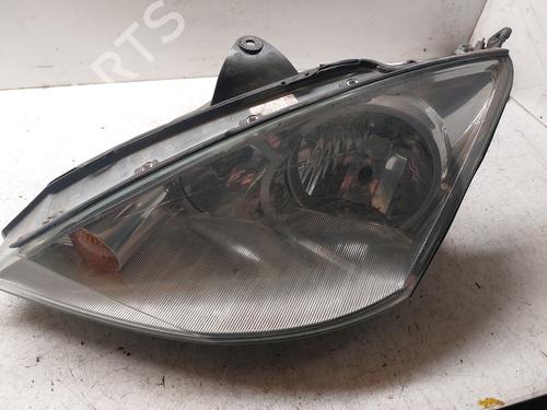 Faro izquierdo FORD FOCUS I (DAW, DBW) 1.8 TDCi | BP23777330C28 