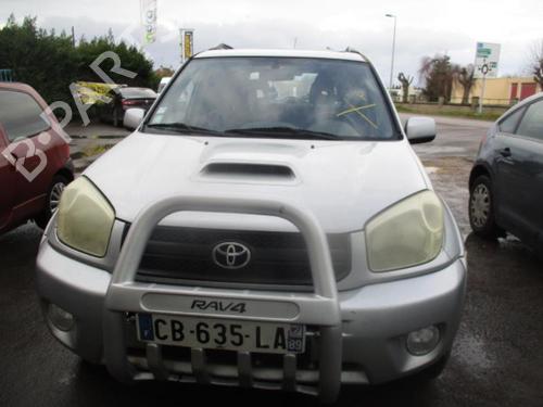 Retrovisor izquierdo TOYOTA RAV 4 II (_A2_) 2.0 D 4WD (CLA20_, CLA21_, CLA20R, CLA21R) | BP19891288C26 