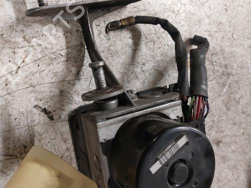 Used ABS pump MERCEDES-BENZ C-CLASS (W204) C 200 CDI (204.007, 204.006) (136 hp) 20929709