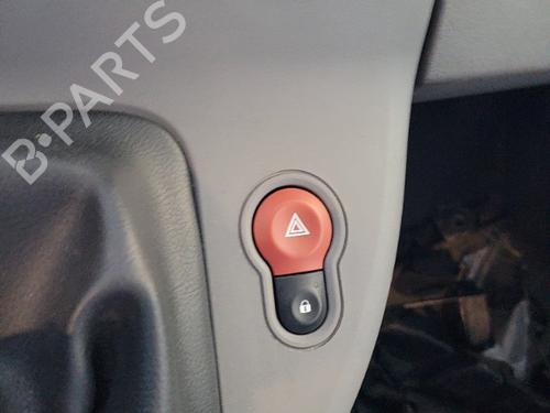 Used Warning switch RENAULT KANGOO / GRAND KANGOO II (KW0/1_) [2008-2025]  19885481