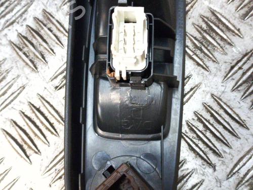 Right front window switch RENAULT CLIO II (BB_, CB_)  | BP19893994I26 