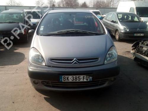 Left headlight CITROËN XSARA PICASSO (N68) 2.0 HDi | BP19883605C28 