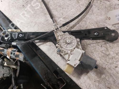 Front right window mechanism BMW 1 (E87) 120 d | BP19882457C23 