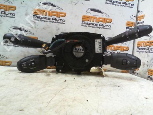 Used Steering column stalk PEUGEOT 207 (WA_, WC_) 1.4 HDi (68 hp) 21975766