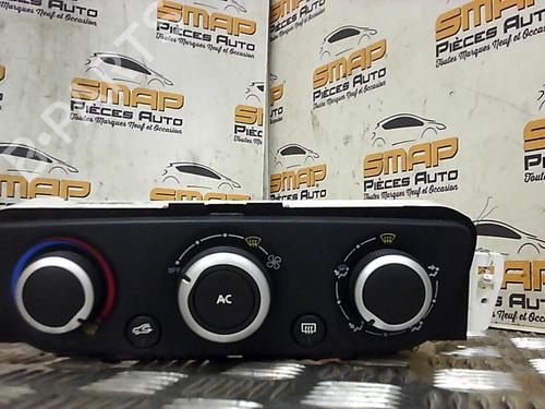 Used Climate control RENAULT MEGANE III Hatchback (BZ0/1_, B3_) 1.5 dCi (BZ0C) (90 hp) 21977467
