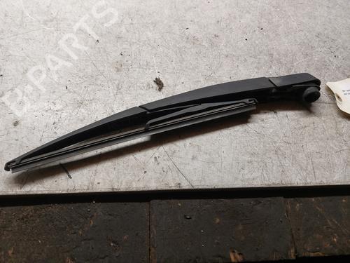 Used Rear windshield wiper arm RENAULT TWINGO II (CN0_) 1.2 16V (CN04, CN0B) (75 hp) 21811719