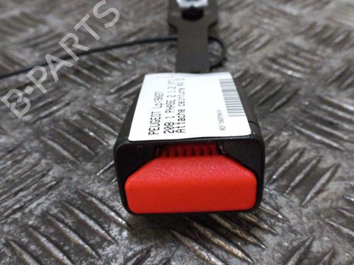 Used Seat buckle PEUGEOT 208 I (CA_, CC_) 1.2 PureTech 82 (82 hp) 21981103