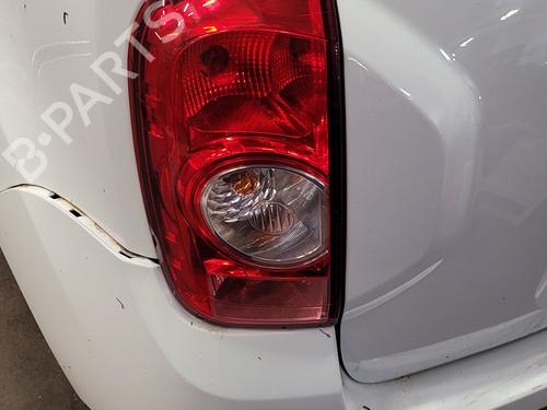 Used Left taillight DACIA DUSTER (HS_) 1.5 dCi (HSMC) (107 hp) 21144599