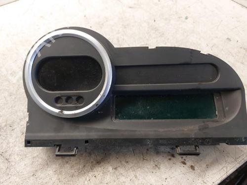 Used Instrument cluster RENAULT TWINGO II (CN0_) 1.5 dCi 75 (75 hp) 19892989