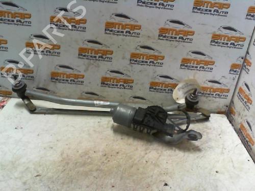 Used Front wiper motor DACIA SANDERO 1.4 (BS0C, BS0A, BS0G, BS1F, BS0E) (75 hp) 19891401